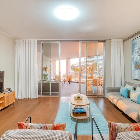 Bm - 3 Pools-gym-ac-huge Balcony Sea View *