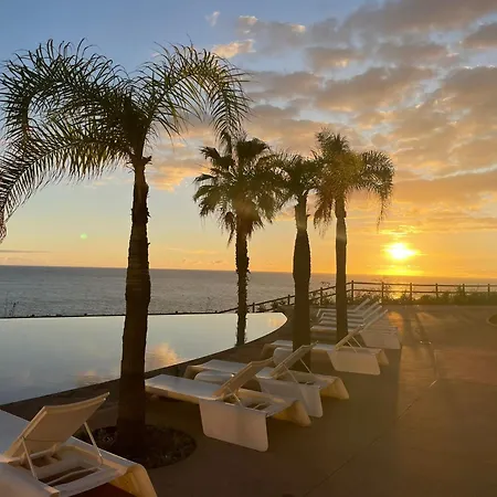 Bm - 3 Pools-gym-ac-huge Balcony Sea View فونشال