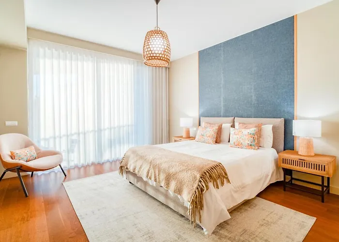 Bm - 3 Pools-gym-ac-huge Balcony Sea View דירה