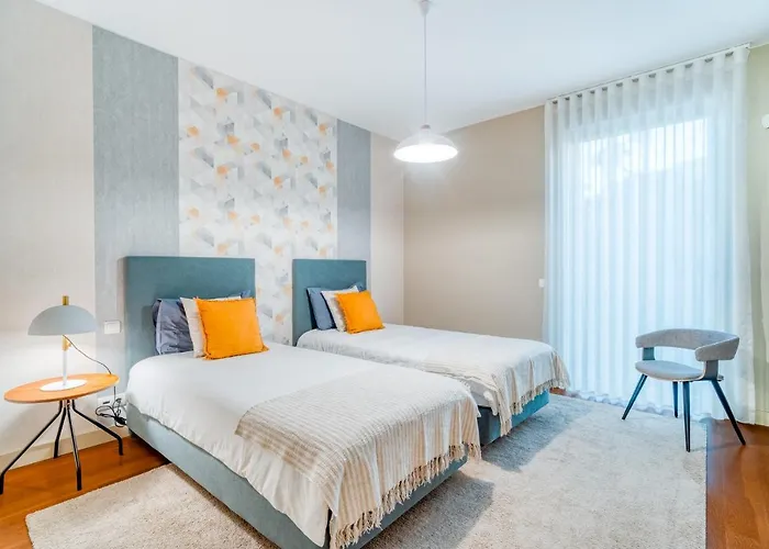 Bm - 3 Pools-gym-ac-huge Balcony Sea View