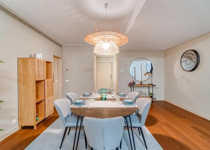 Bm - 3 Pools-gym-ac-huge Balcony Sea View דירה פונשל