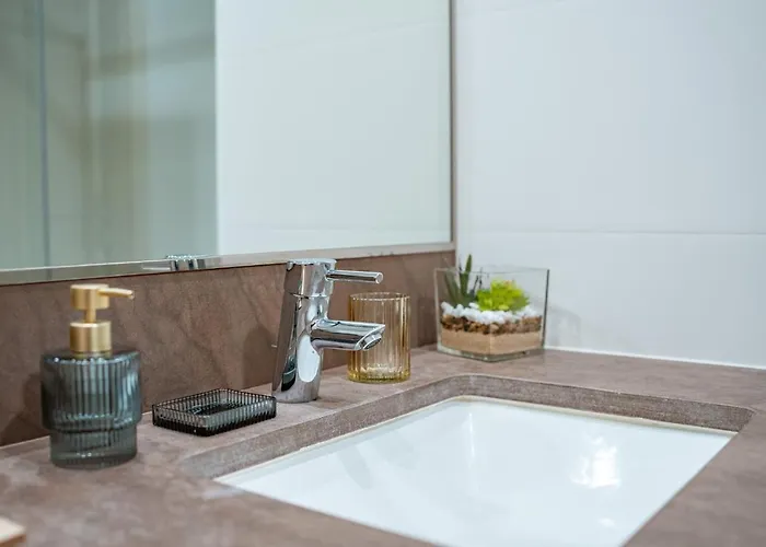 Bm - 3 Pools-gym-ac-huge Balcony Sea View *