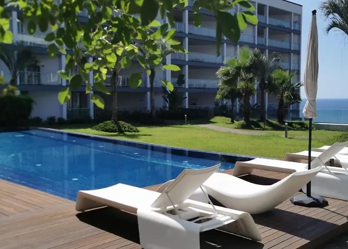 Bm - 3 Pools-gym-ac-huge Balcony Sea View דירה פונשל