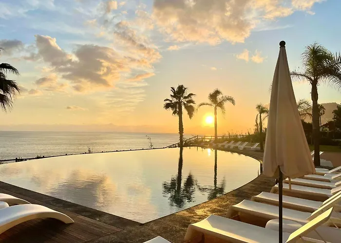 Bm - 3 Pools-gym-ac-huge Balcony Sea View דירה